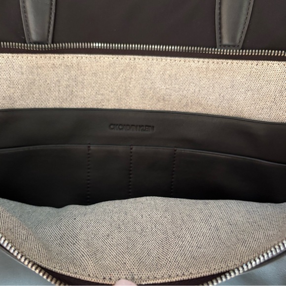 NWOT Calvin Klein Laptop Bag Leather & Nylon Material Black Compartments & Strap - Picture 8 of 12